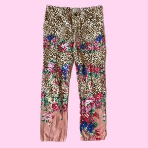 SOLD 🚨Blumarine Jeans Leopard Floral Print Capri Pants Size I40 (S)